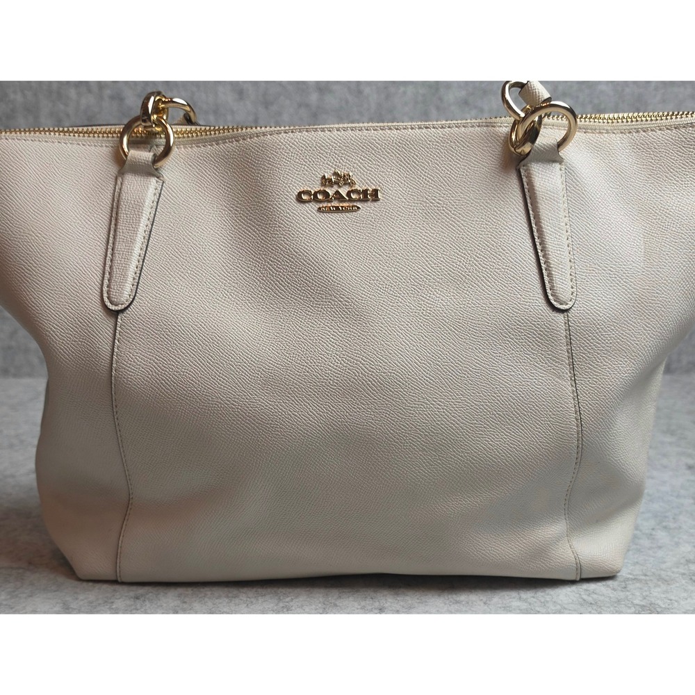 Coach Ava Tote F57526 Chalk White Crossgrain Leather Ivory Zip Top Shoulder Bag